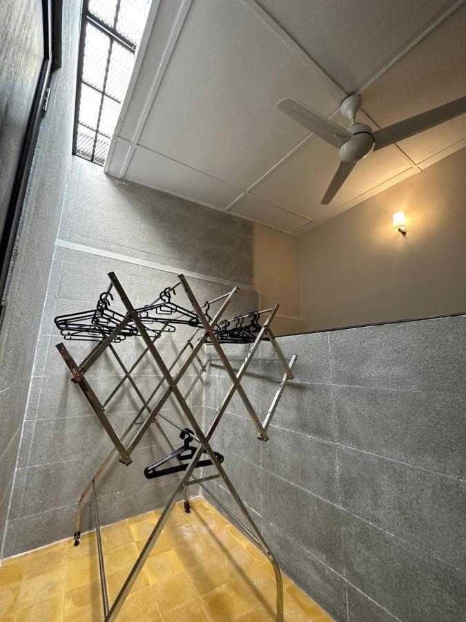 Madras Inn 58-1 Private Bathroom George Town Extérieur photo